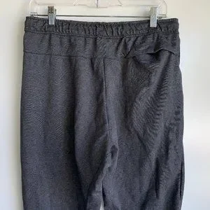 Nike aq7230 deals